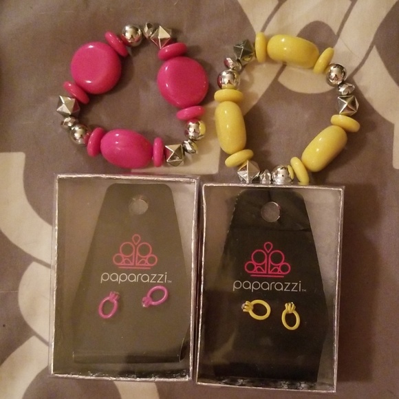 Kid's Paparazzi Jewelry - Picture 1 of 1